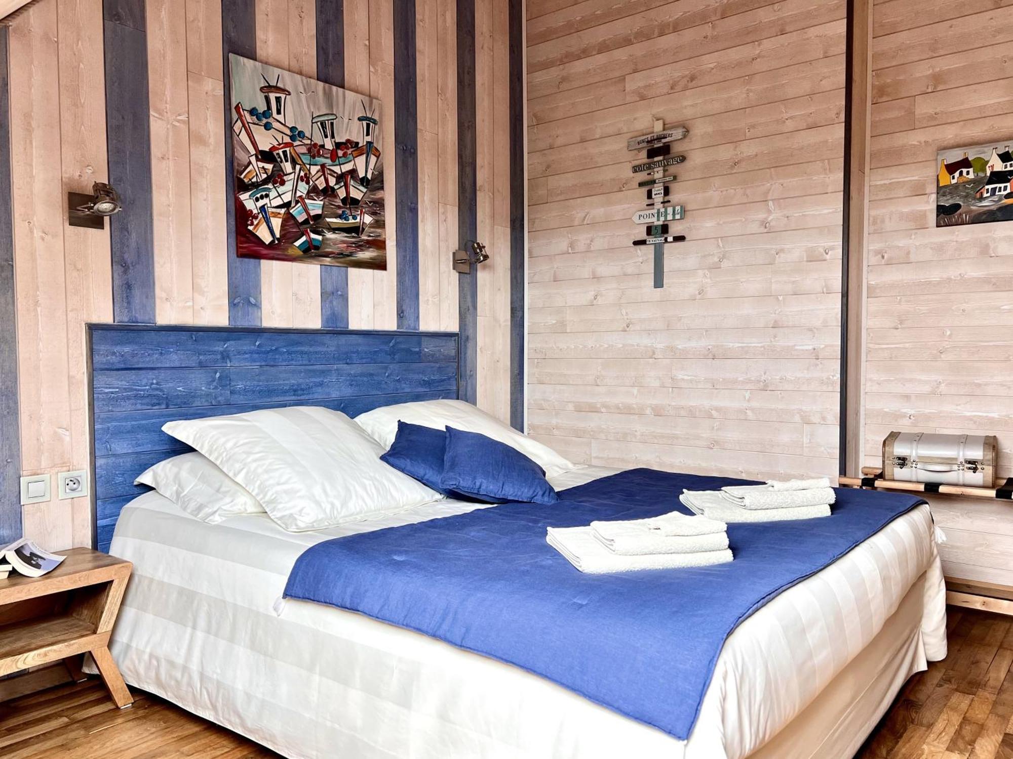 Bed and Breakfast La Bisquine à Saint-Nolff Extérieur photo